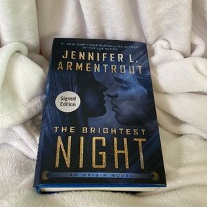 The Brightest Night (by: Jennifer L. Armentrout)